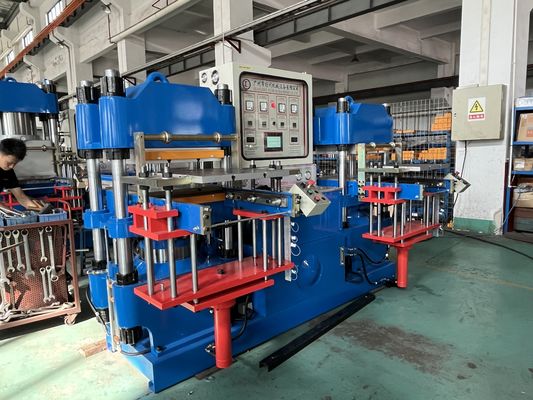 Isolateur de silicium pour machine de vulcanisation hydraulique à double capacité de 300 t