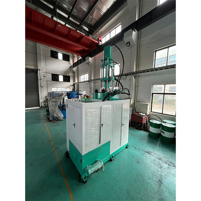 Machine en caoutchouc 3000cc de moulage par transfer de cylindre de la machine 4 de moulage par injection