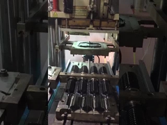 Petites pièces de rechange de machine de moulage par injection faisant la machine pour faire le cache anti-poussière en caoutchouc