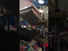 Machine à presses sous vide